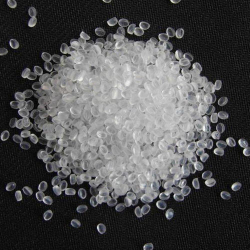 POIYETHLENE TEREPTHALATE GRANULES (PET)